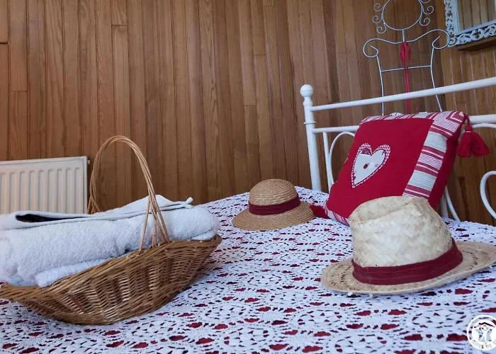 Couette-café La Del Pais 3*